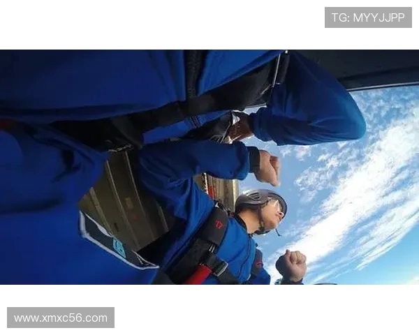 广州极限运动队与成都极限运动队赛后战术分析与复盘探讨