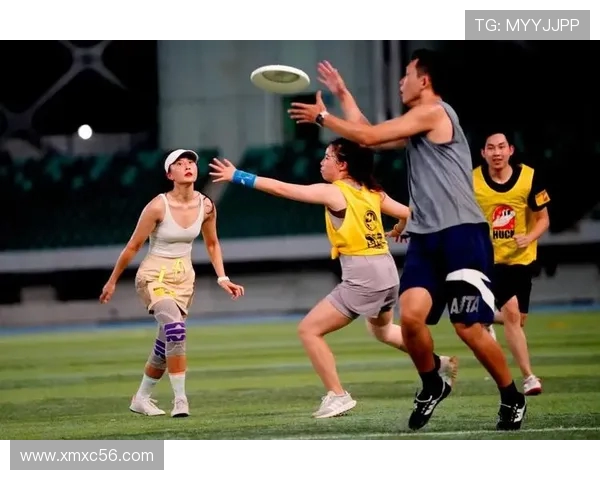 成都飞盘队在极限运动世界杯中的速度表现分析与点评