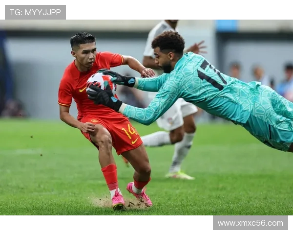 中国男足迎战伊朗队奥预赛全力争胜期待晋级之路再添精彩篇章 中国男足迎战伊朗队奥预赛全力争胜期待晋级之路再添精彩篇章