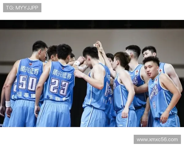 山东西十二迎战同曦队争夺CBA季后赛名额的关键对决 山东西十二迎战同曦队争夺CBA季后赛名额的关键对决