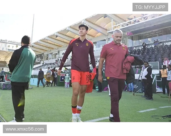 泰国队与中国香港的精彩对决谁能在这场比赛中笑到最后 泰国队与中国香港的精彩对决谁能在这场比赛中笑到最后