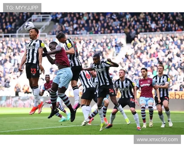 科隆竞技与圣保罗搜狐激战正酣期待精彩对决引爆赛场热情