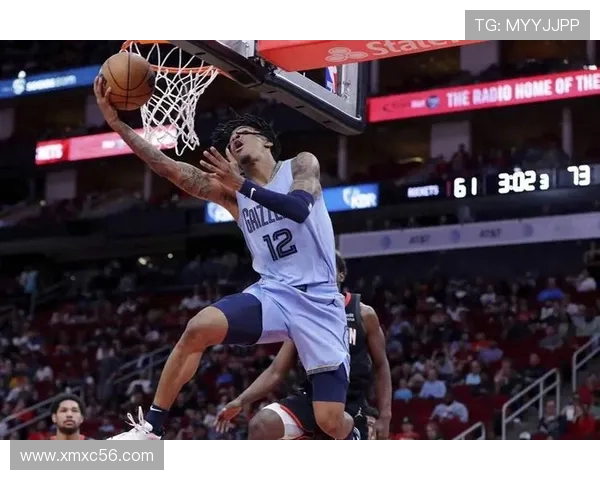 莫兰特复出首战狂砍38分灰熊球迷齐声高呼MVP荣耀时刻